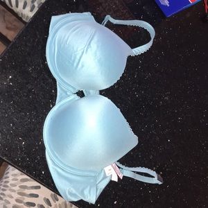 Victoria’s Secret Perfect Shape Bra